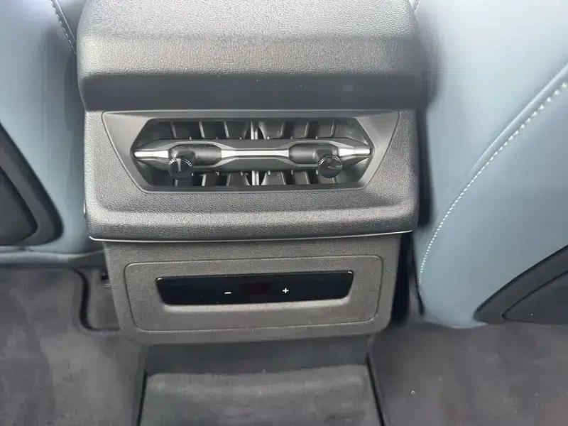 Audi Q6L e-tron 2026 First Edition — миниатюра 10