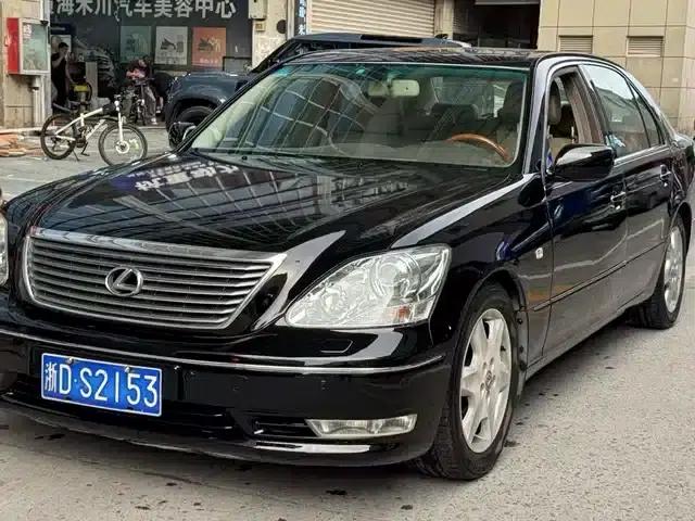 Lexus LS 2004 430