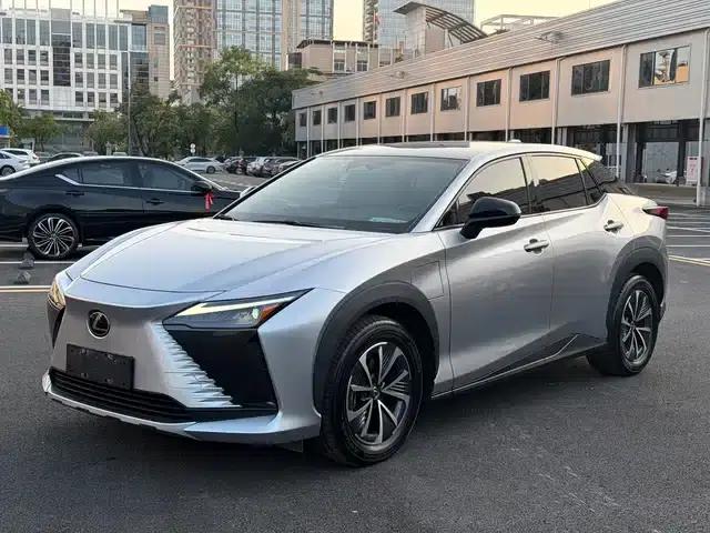 Lexus RZ 2023 450e AWD Luxury Edition