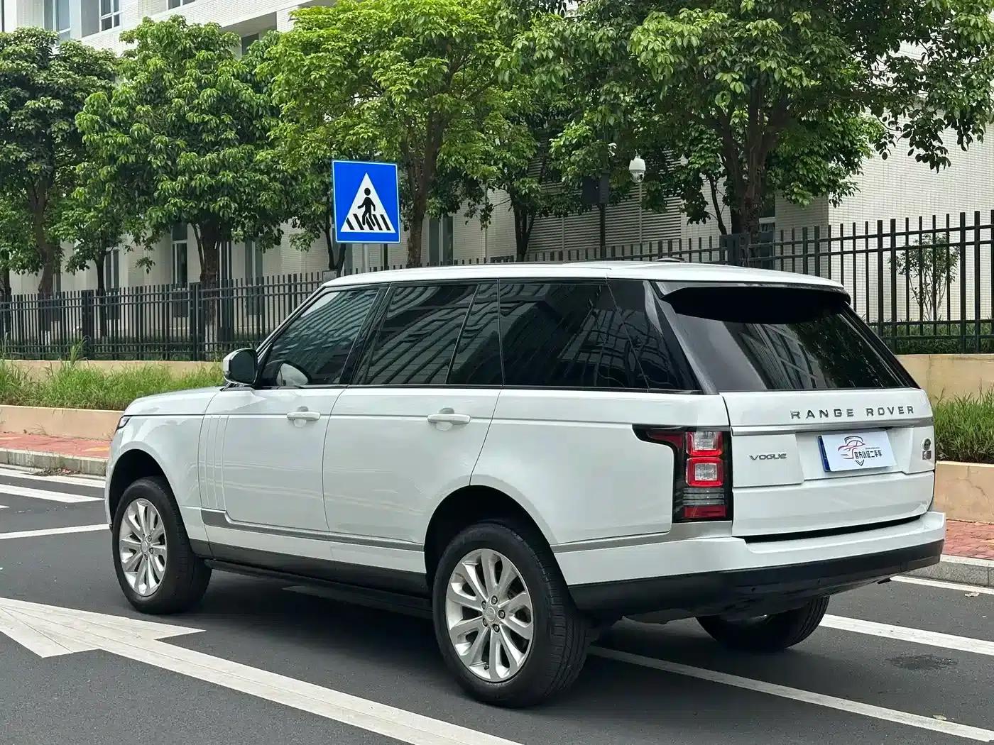 Range Rover 2014 3.0 SC V6 Vogue — миниатюра 12