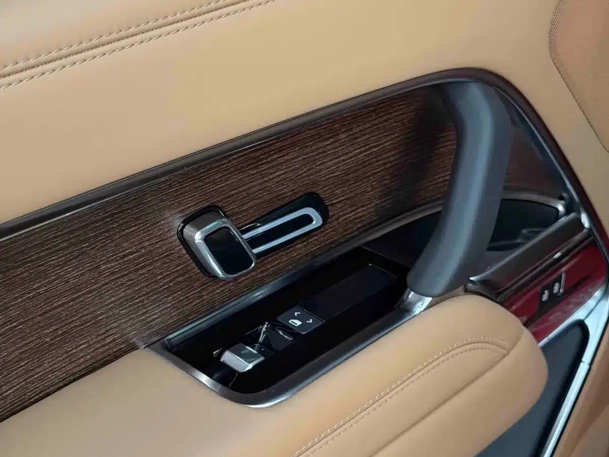 Range Rover 2024 3.0 L6 360PS Grand Edition — миниатюра 12
