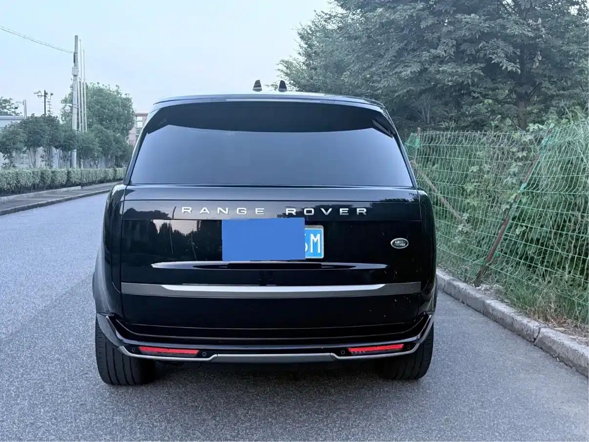 Range Rover 2023 3.0 L6 360PS Grand Edition — миниатюра 4