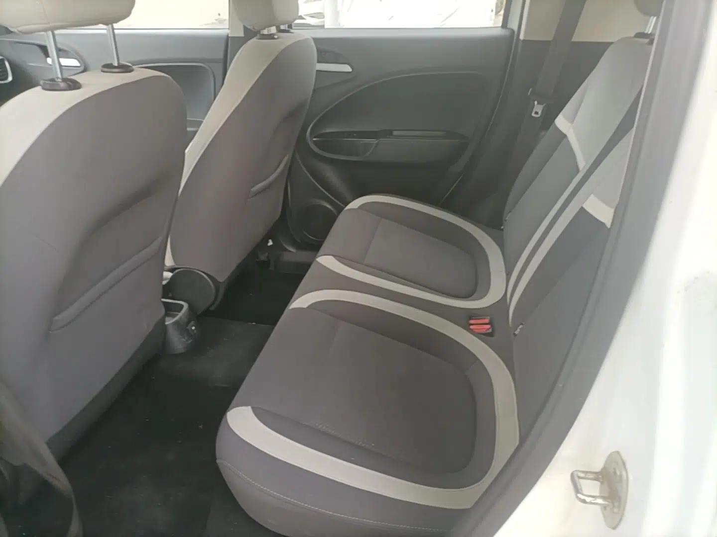 ORA White Cat 2020 360 km Luxury Version — миниатюра 20