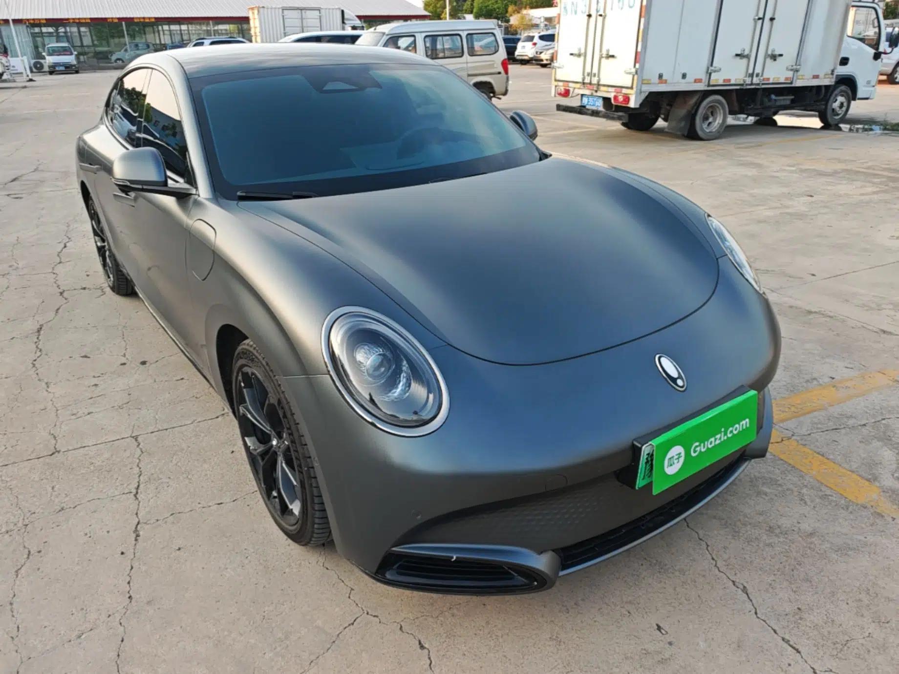 ORA Lightning Cat 2024 Dark Night Edition 555km Prestige Version — миниатюра 3