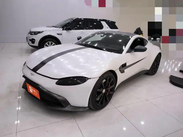 2018 Vantage 4.0T V8