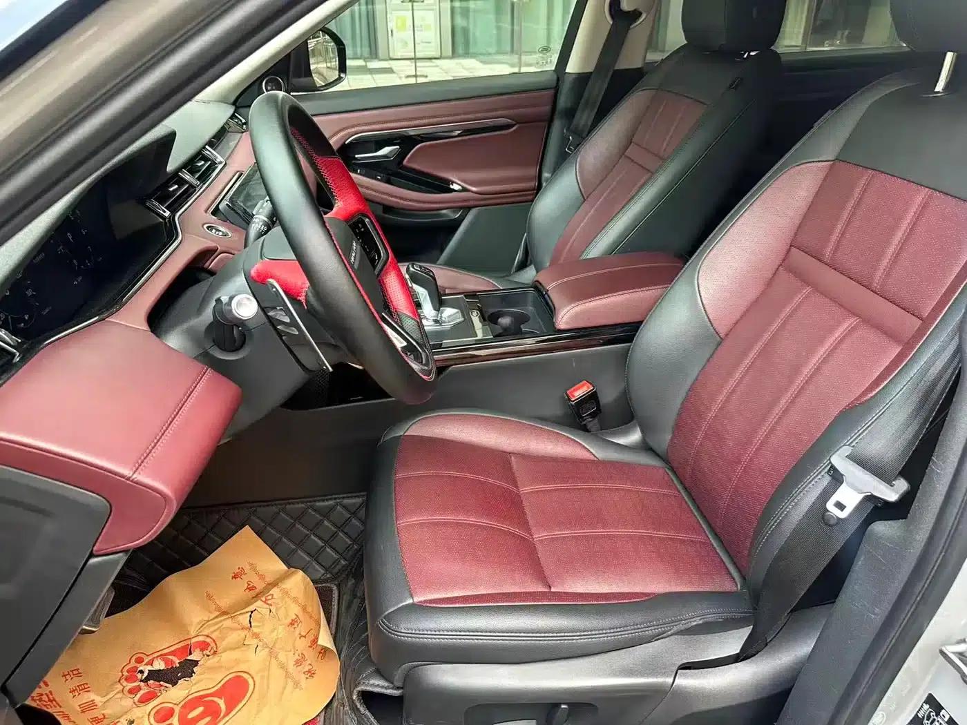 Range Rover Evoque 2021 Model: Evoque L 249PS R-Dynamic First Edition — миниатюра 8