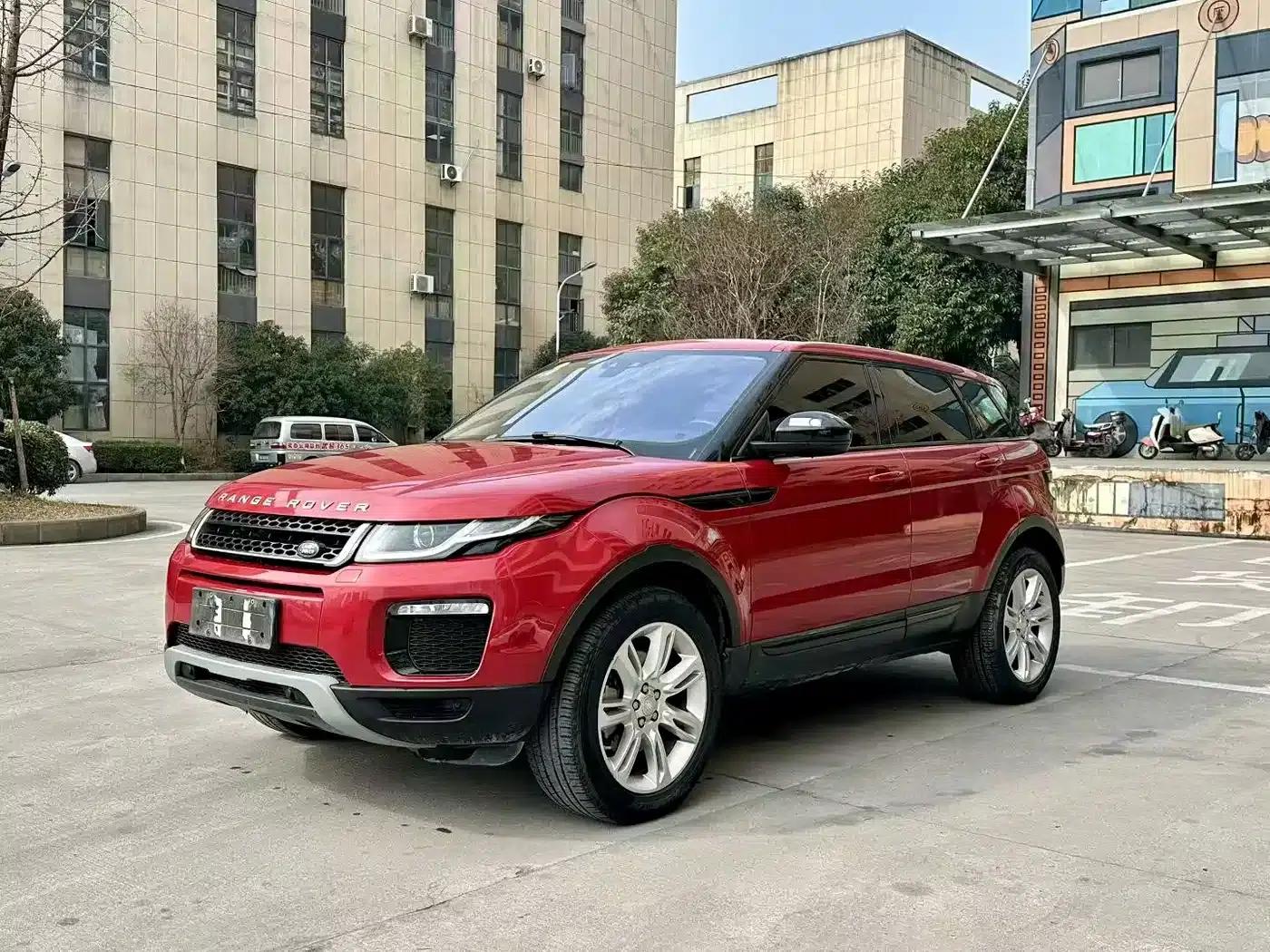 Range Rover Evoque 2016 2.0T SE PLUS Smart Edition — миниатюра 1