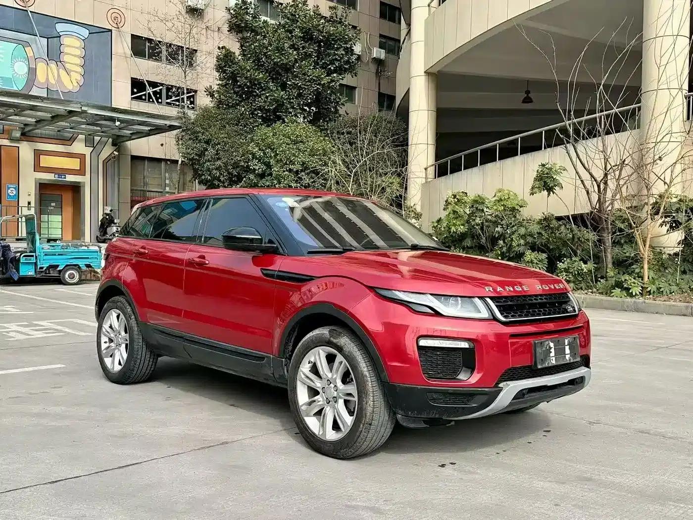 Range Rover Evoque 2016 2.0T SE PLUS Smart Edition — миниатюра 3