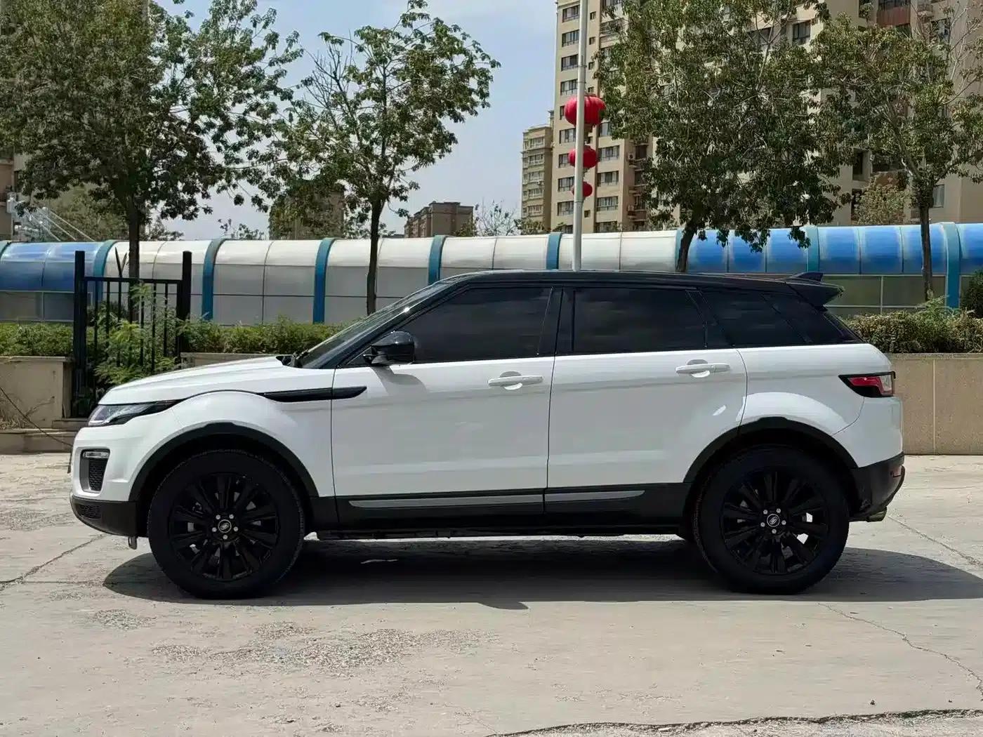 Range Rover Evoque 2017 2.0T SE Smart Edition — миниатюра 10