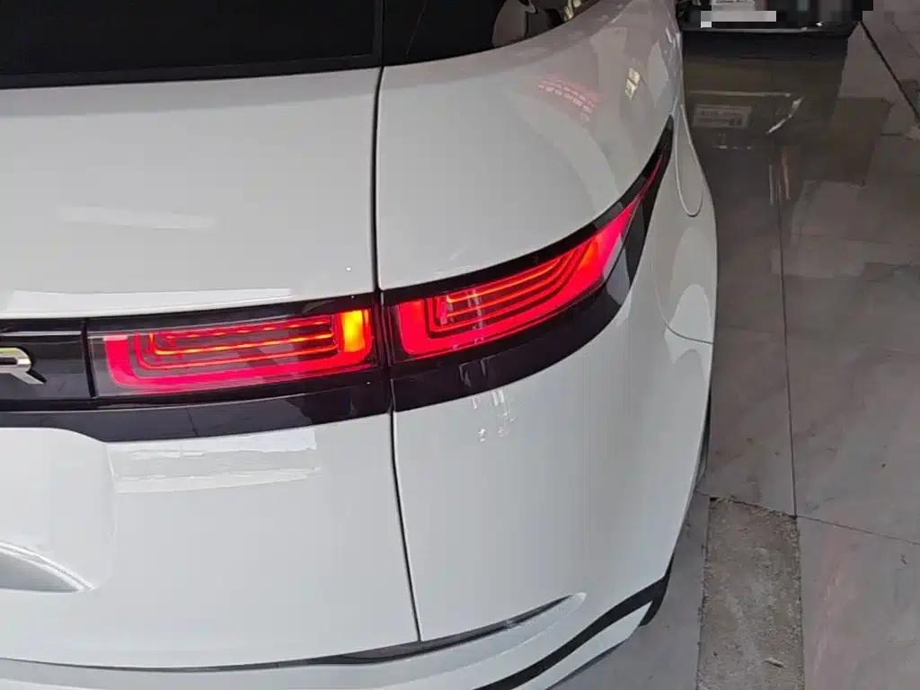 Range Rover Evoque 2022 Model, Evoque L 249PS R-Dynamic Luxury Edition — миниатюра 8
