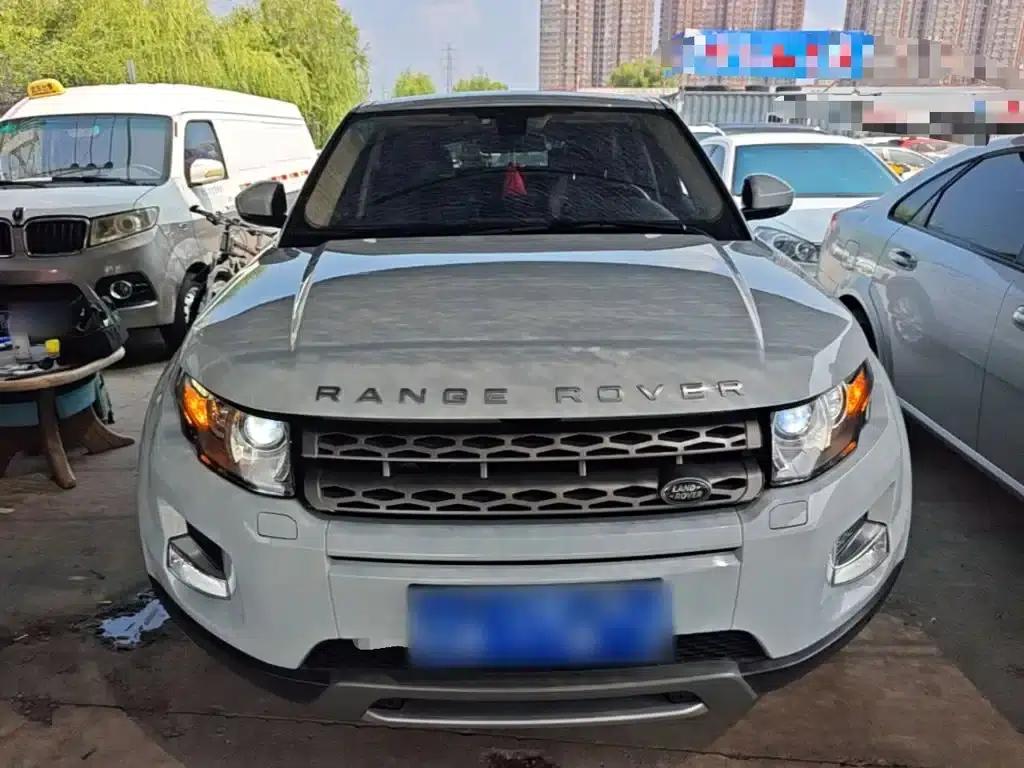 Range Rover Evoque 2015 2.0T 5-Door Fashion Edition — миниатюра 3