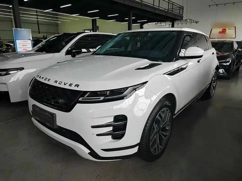 Range Rover Evoque 2023 Model, Evoque L 249PS Luxury Edition — миниатюра 1