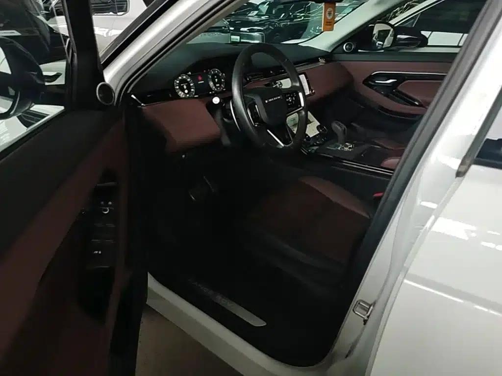 Range Rover Evoque 2023 Model, Evoque L 249PS Luxury Edition — миниатюра 16
