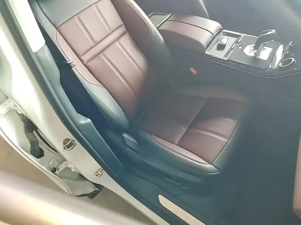 Range Rover Evoque 2023 Model, Evoque L 249PS Luxury Edition — миниатюра 25