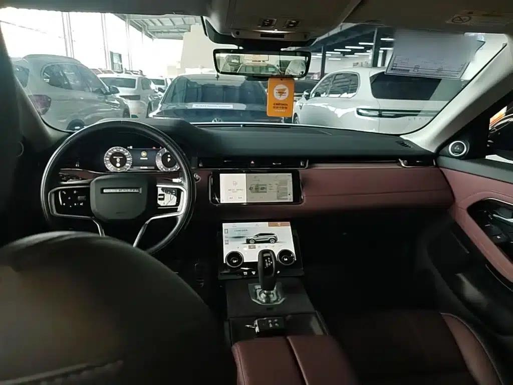 Range Rover Evoque 2023 Model, Evoque L 249PS Luxury Edition — миниатюра 10