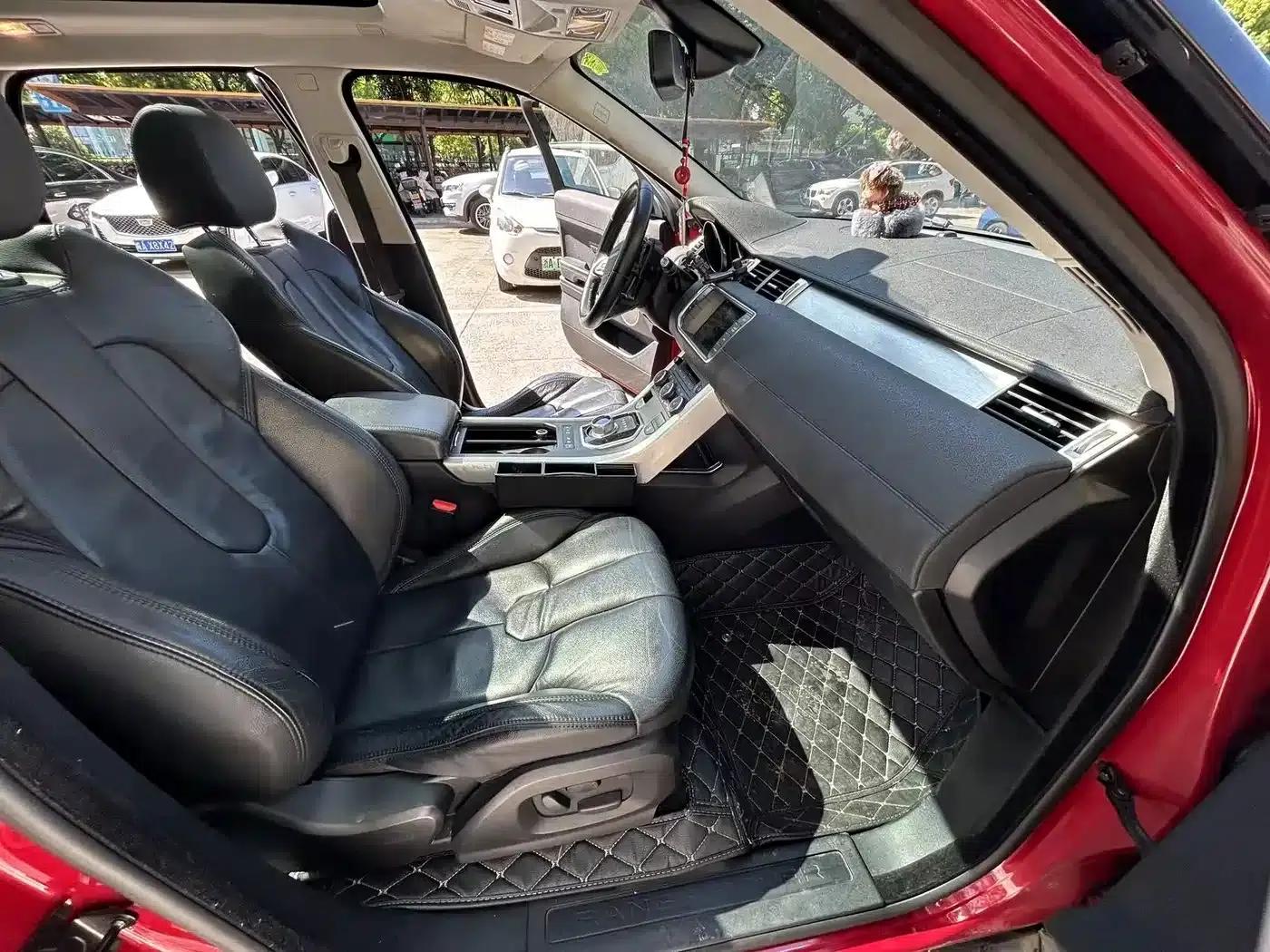 2013 Range Rover Evoque Imported 2.0T 5-Door Premium Edition — миниатюра 7