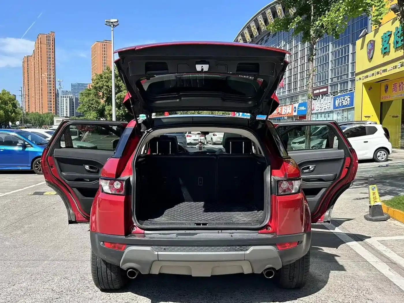2013 Range Rover Evoque Imported 2.0T 5-Door Premium Edition — миниатюра 8