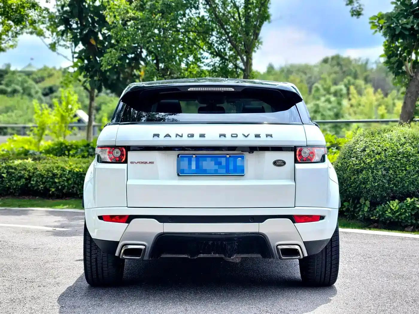 2013 Range Rover Evoque Imported 2.0T 5-Door Dynamic Edition — миниатюра 11