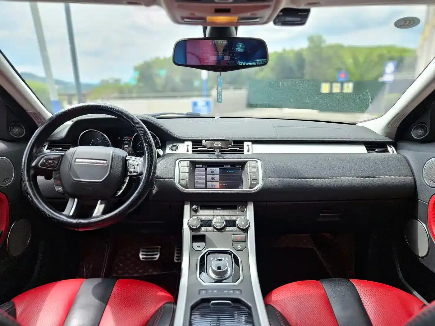 2013 Range Rover Evoque Imported 2.0T 5-Door Dynamic Edition — миниатюра 7