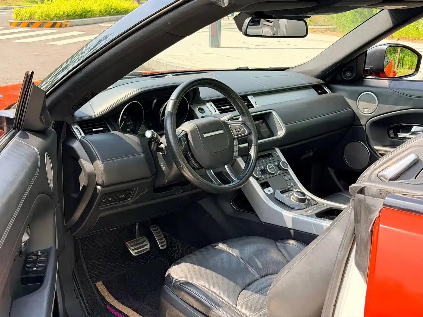 2018 Range Rover Evoque Imported 240PS HSE Dynamic Convertible — миниатюра 9
