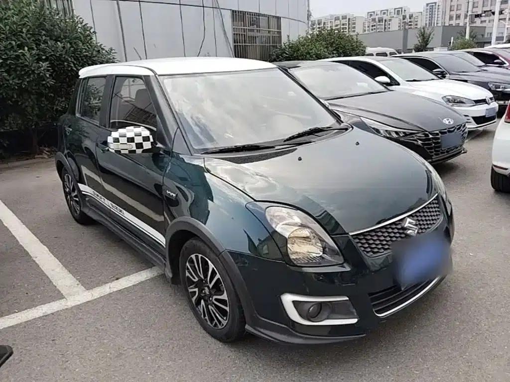 2016 Swift 1.5L Automatic Fashion Cool Play Edition — миниатюра 4