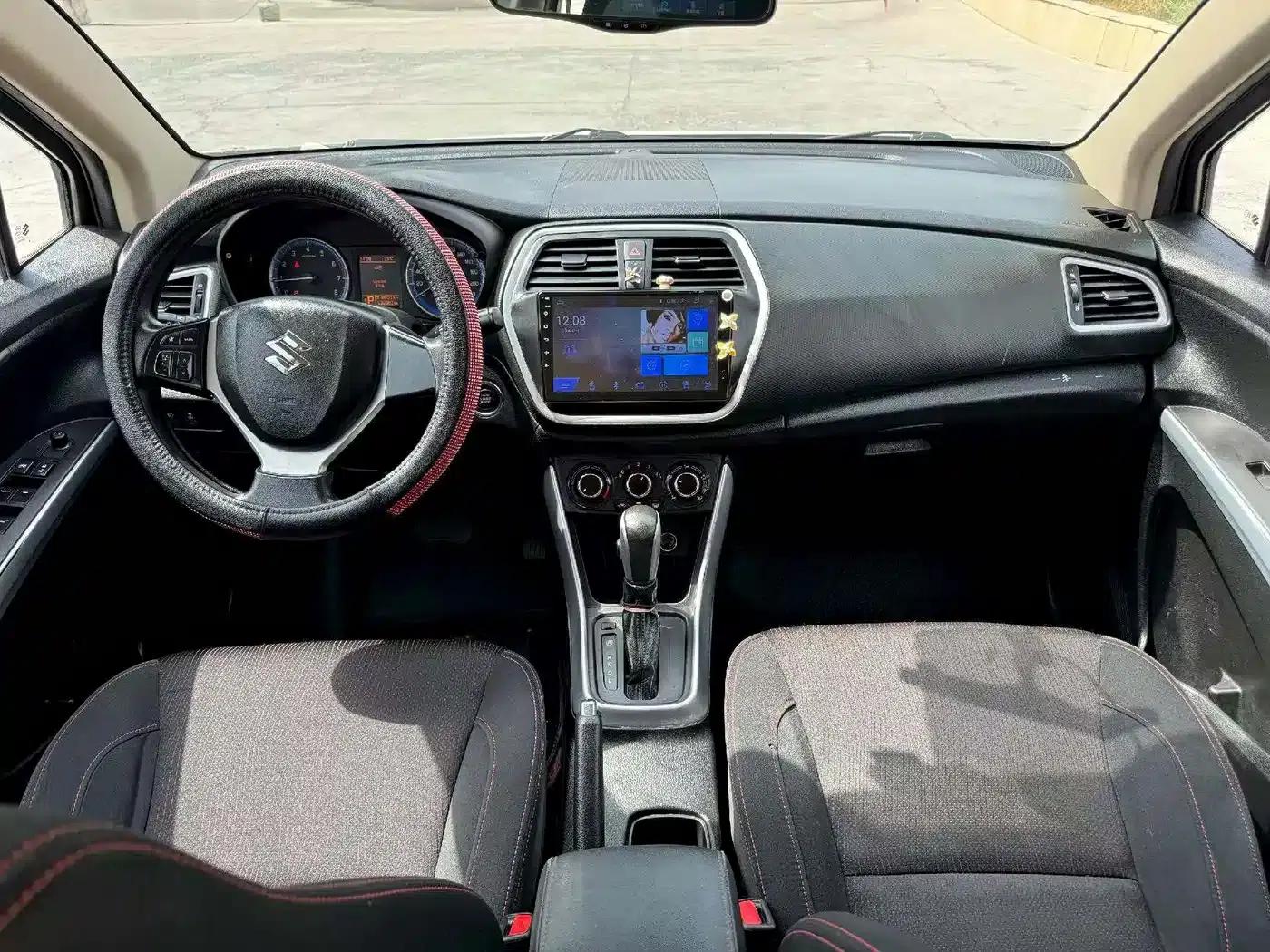Vitara 2015 1.6L CVT 2WD Entry-level — миниатюра 5