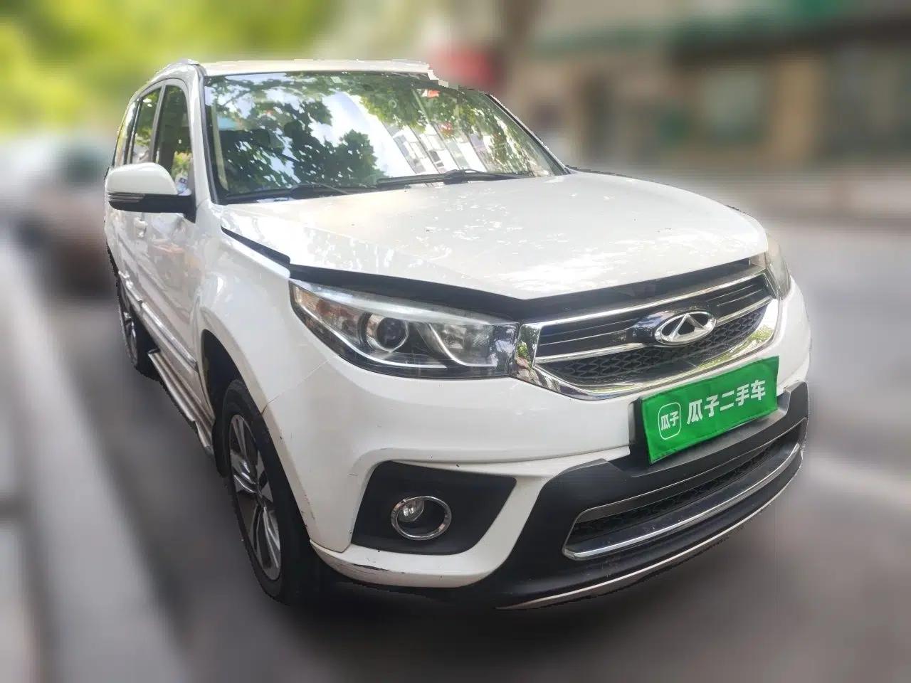 Chery Tiggo 3 2015 1.6L CVT Fashion Sport Edition — миниатюра 3