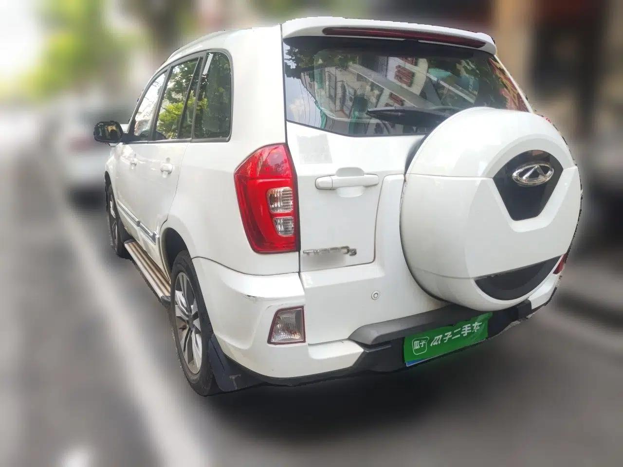 Chery Tiggo 3 2015 1.6L CVT Fashion Sport Edition — миниатюра 4