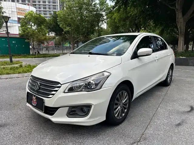 Ciaz 2015 1.6L Manual Comfort Edition