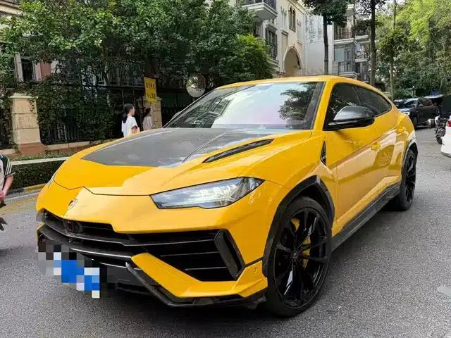 2023 Urus 4.0T V8 S