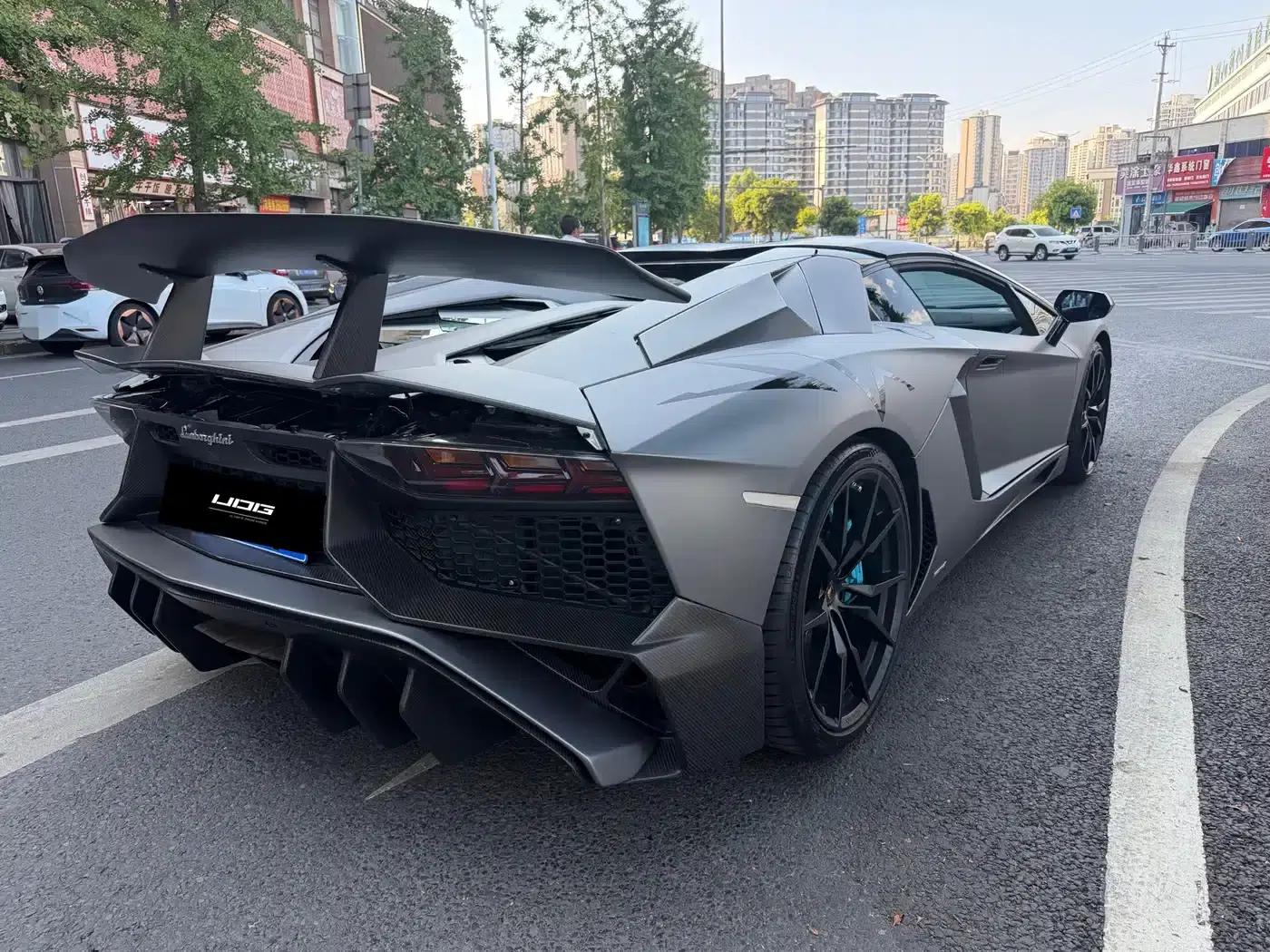 2013 Aventador LP 700-4 Roadster — миниатюра 6