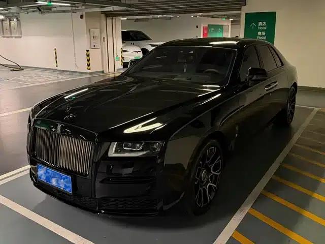 2022 Ghost 6.7T Black Badge