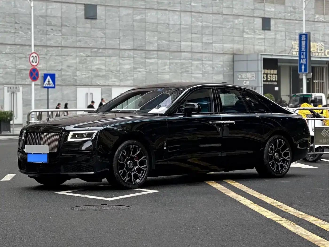 2022 Ghost 6.7T Black Badge — миниатюра 1