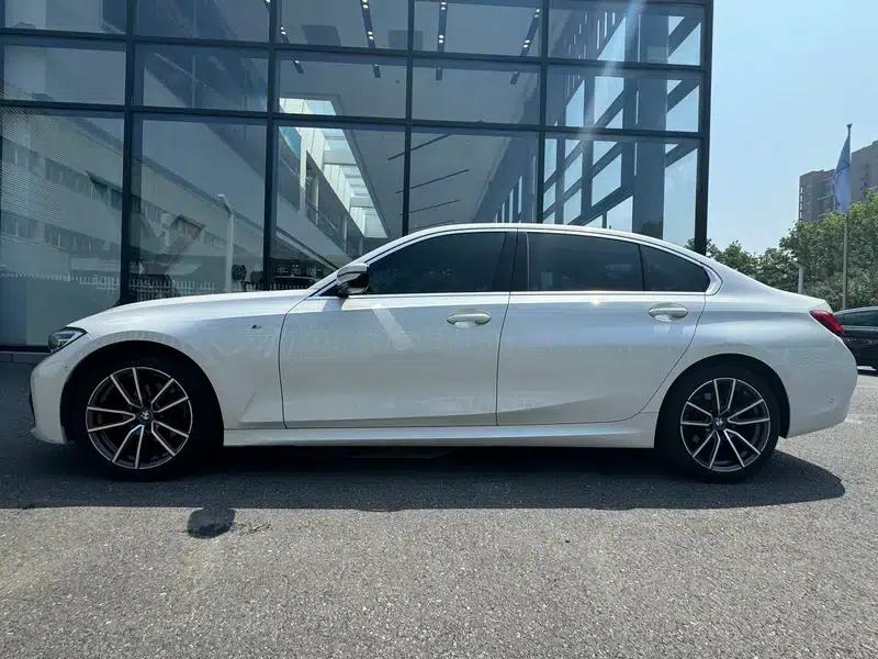 2020 BMW 3 Series 325Li M Sport Package — миниатюра 3