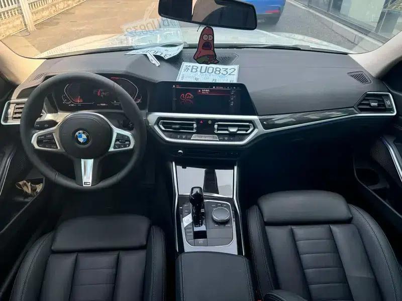 2020 BMW 3 Series 325Li M Sport Package — миниатюра 8