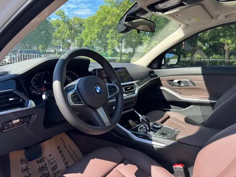 2020 BMW 3 Series 325Li M Sport Package — миниатюра 8