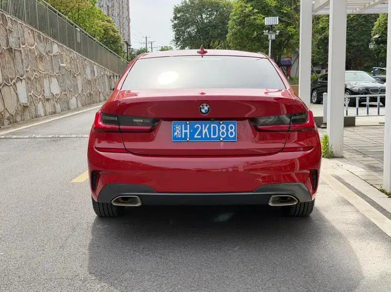 2021 BMW 3 Series 325Li M Sport Package — миниатюра 5