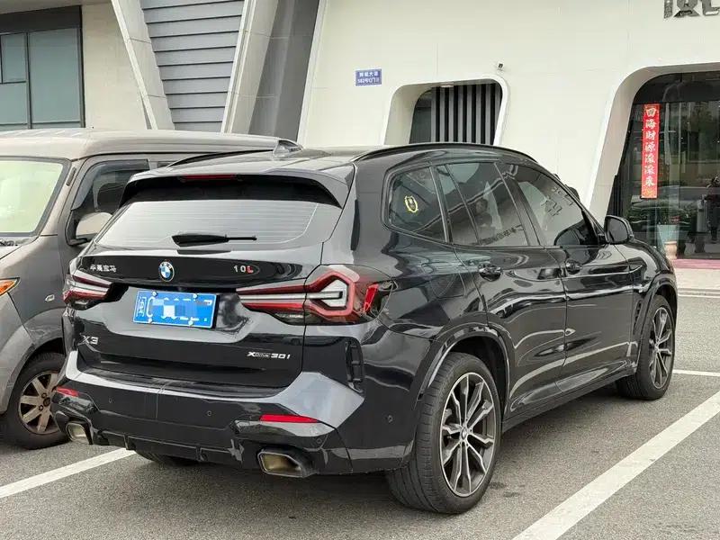 BMW X3 2023 xDrive30i Leading Edition M Sport Package — миниатюра 5