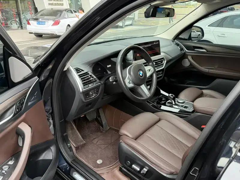 BMW X3 2023 xDrive30i Leading Edition M Sport Package — миниатюра 8
