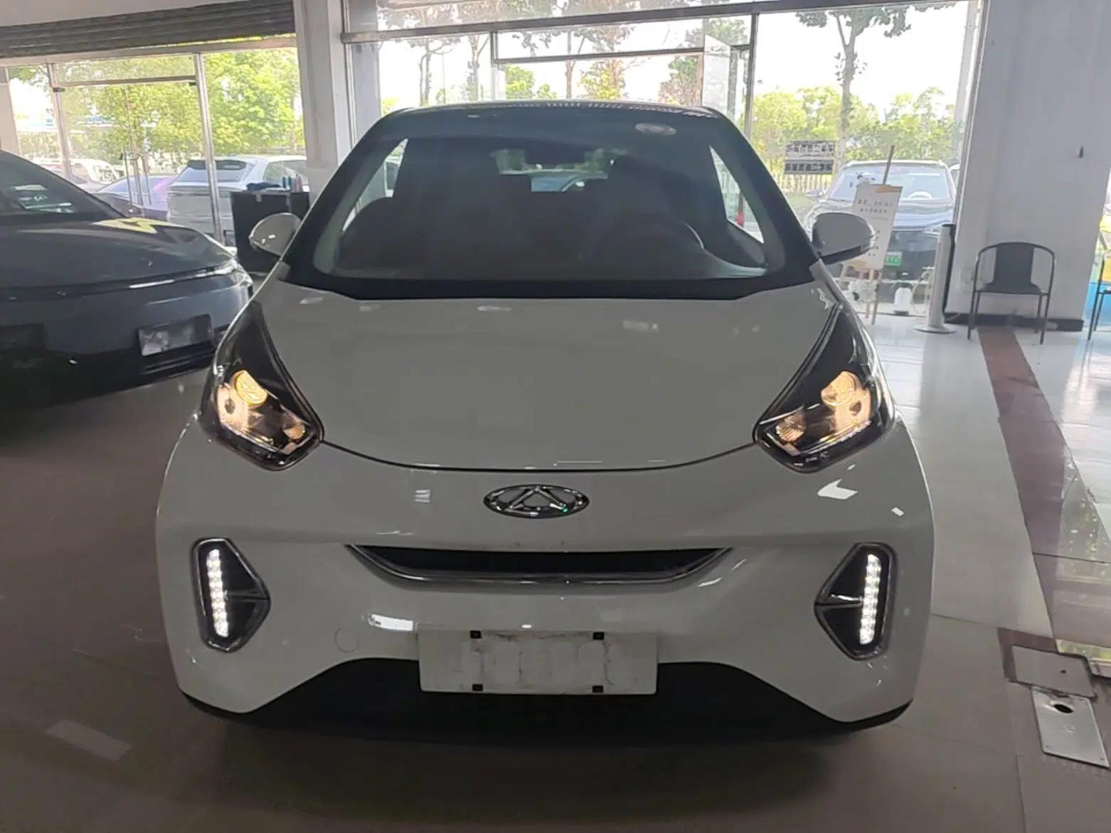 Chery QQ Little Ant 2022 Sweet Pink Edition Half-Sugar Version Lithium Iron Phosphate 30 kW 301 km — миниатюра 2