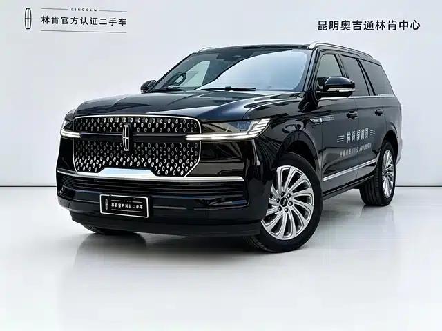 Navigator 2025 3.5T Executive Edition
