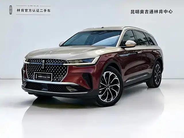 Navigator 2023 2.0T AWD Premium Edition