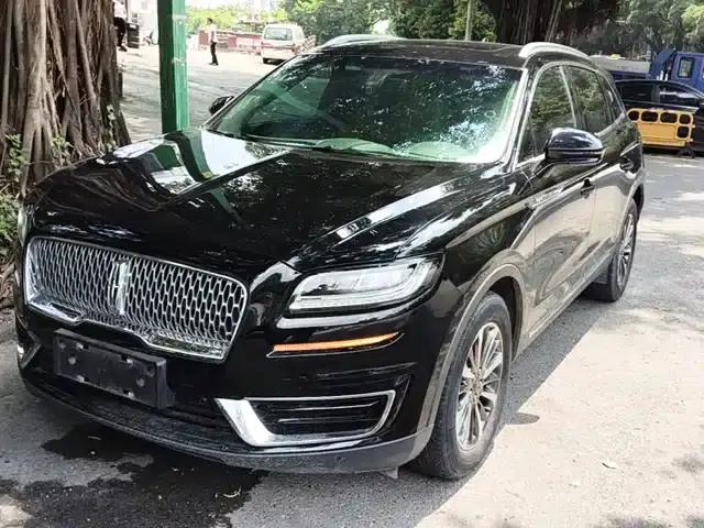 Navigator (Imported) 2019 2.0T 2WD Premium Edition (China VI Emission Standard)