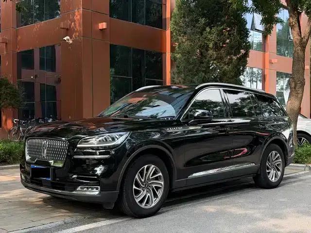 2020 Aviator 3.0T V6 AWD Premium Edition