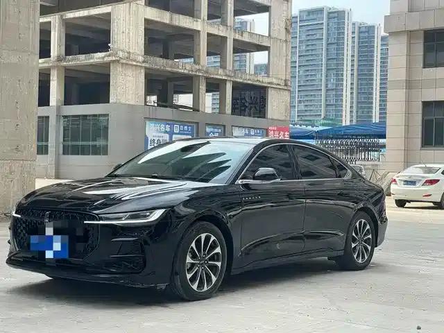 Lincoln Z 2025 2.0T Premium