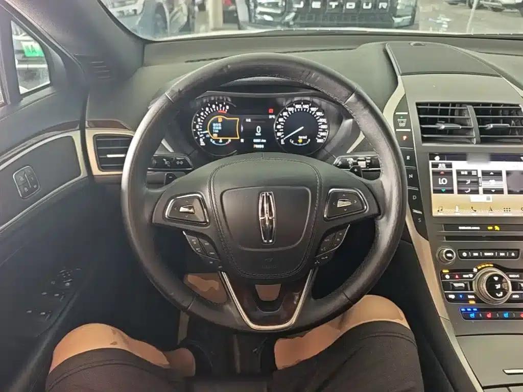 Lincoln MKZ 2017 2.0T Premium Edition — миниатюра 11