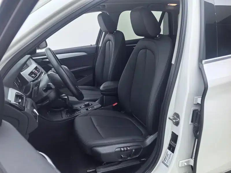 BMW X1 2019 sDrive20Li Leading Edition — миниатюра 21