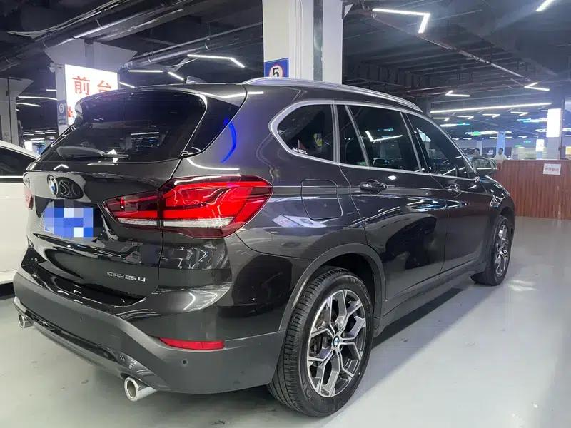 BMW X1 2021 sDrive25Li Leading Edition — миниатюра 6