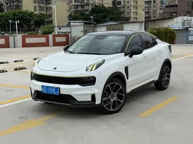 Lynk & Co 05 2020 2.0TD Two-Wheel Drive Halo