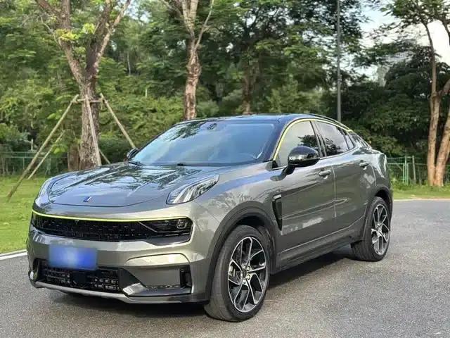 Lynk & Co 05 2020 2.0TD Two-Wheel Drive Halo